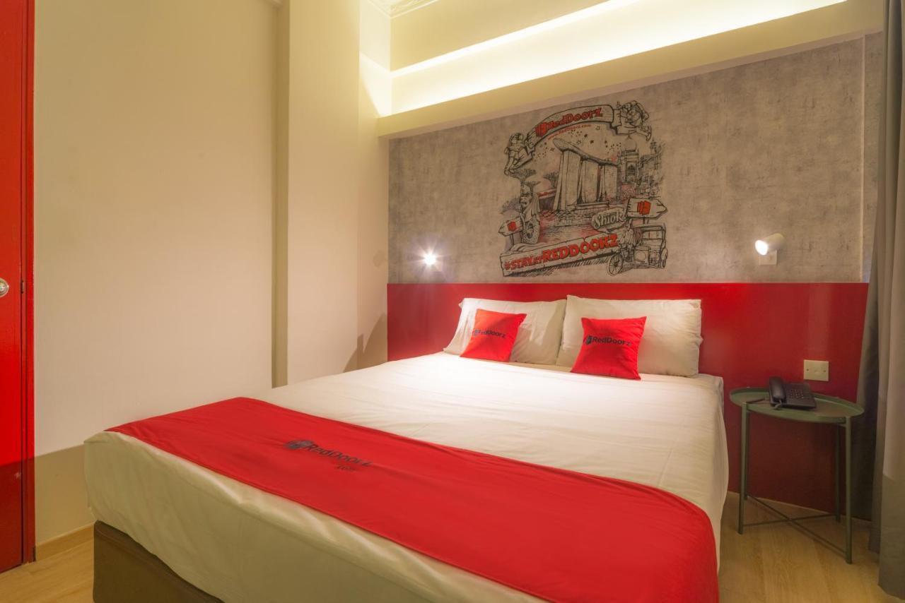 Reddoorz At Geylang Hotel Singapore Exterior photo