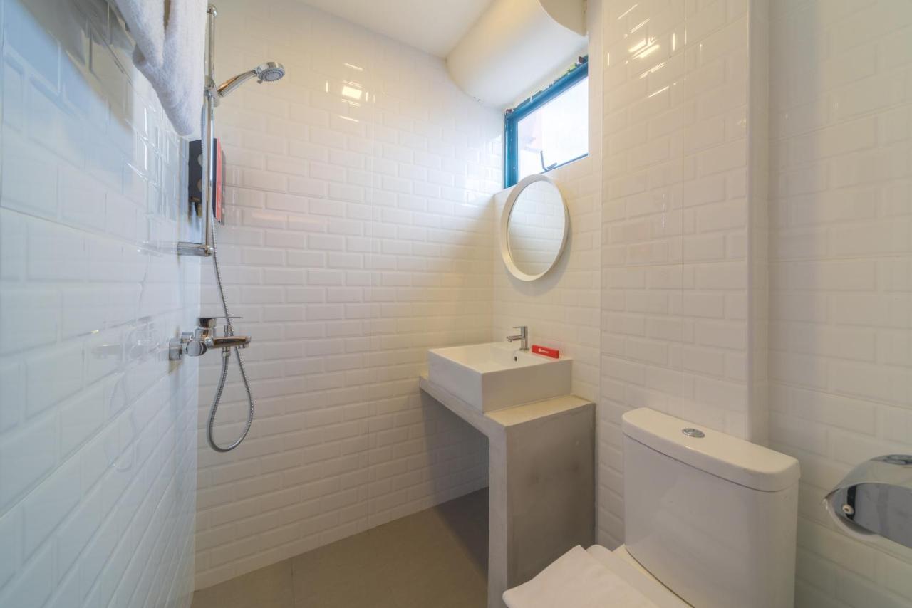 Reddoorz At Geylang Hotel Singapore Exterior photo